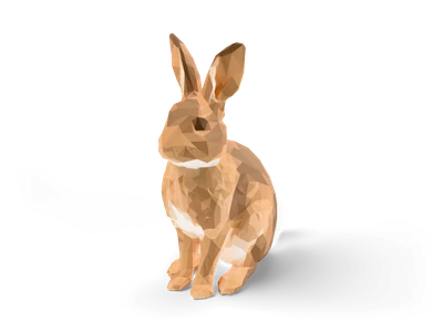 Facettiertes braunes Low-Poly-Kaninchen, aufrecht sitzend, mit hohen Ohren, heller Brust und sandfarbenem Fell